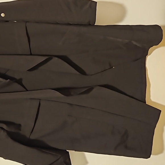 Black medium length blazer - Picture 4 of 4